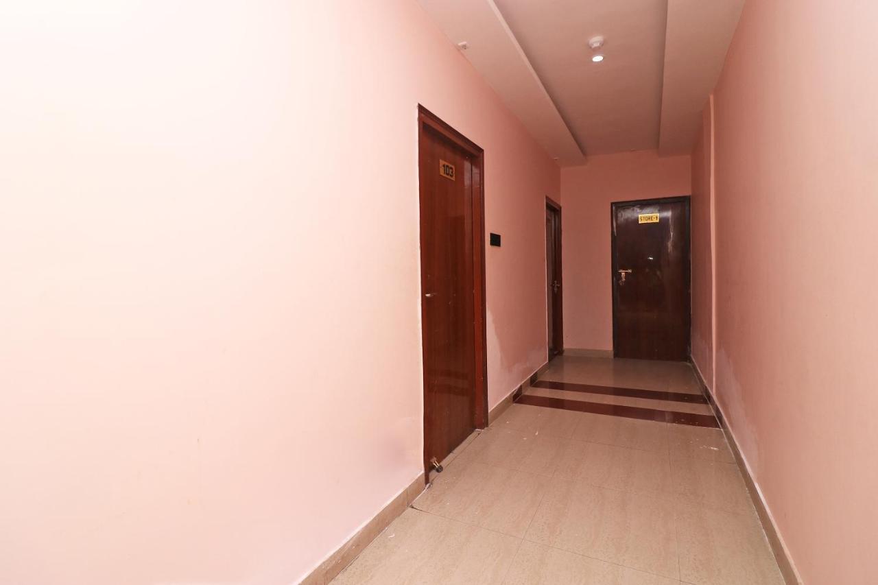 Oyo 62539 Hotel Shree Gopal Puri Buitenkant foto