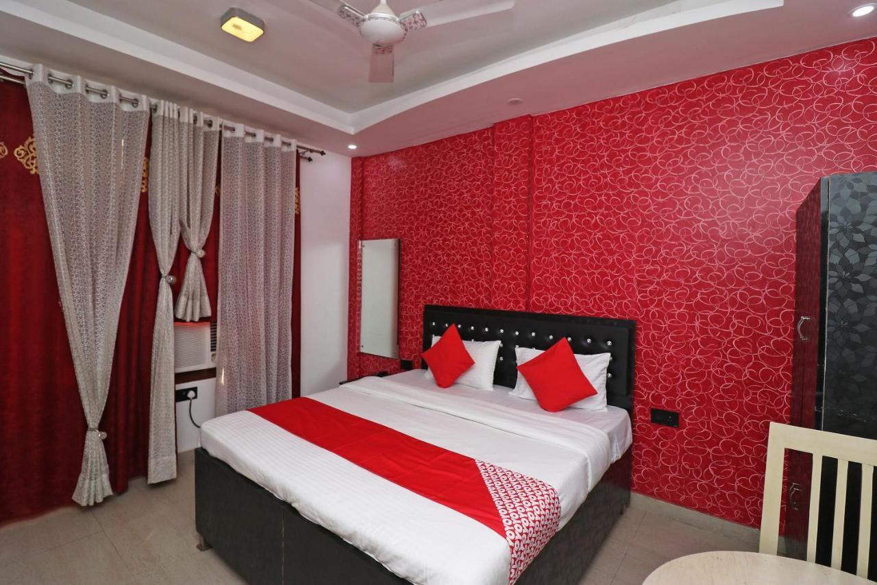 Oyo 62539 Hotel Shree Gopal Puri Buitenkant foto