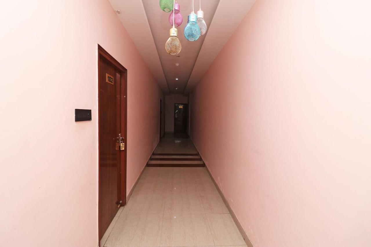 Oyo 62539 Hotel Shree Gopal Puri Buitenkant foto